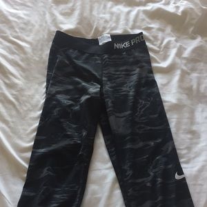 Nike leggings